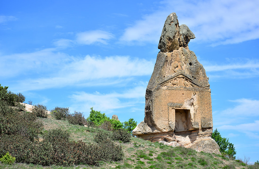 Aslankaya Tapınağı